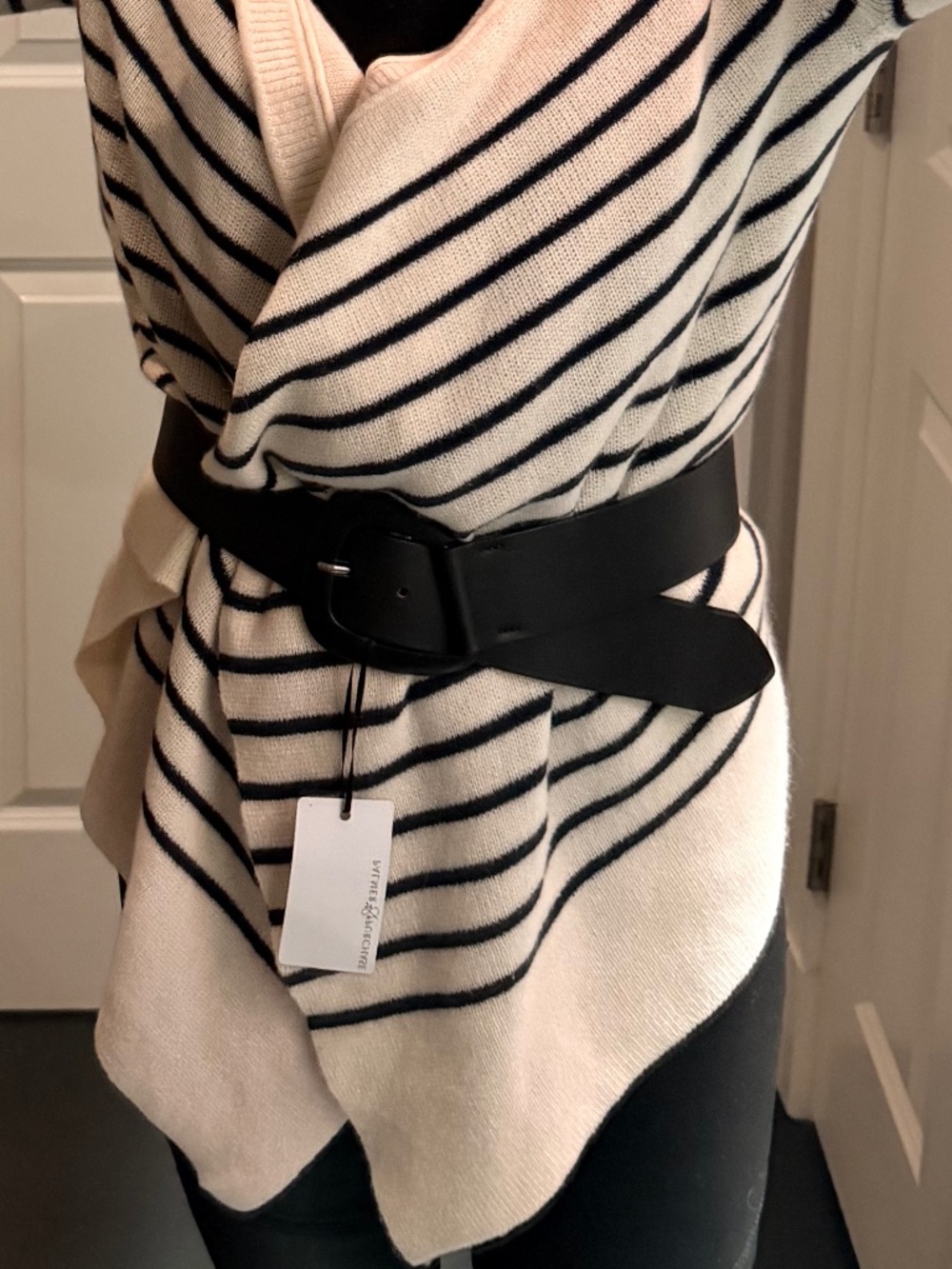 Streets Ahead Mya Belt in Black - Size Small